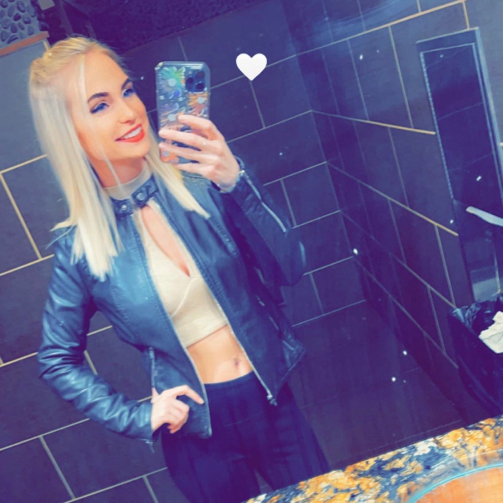 Meet your Posher, Tori